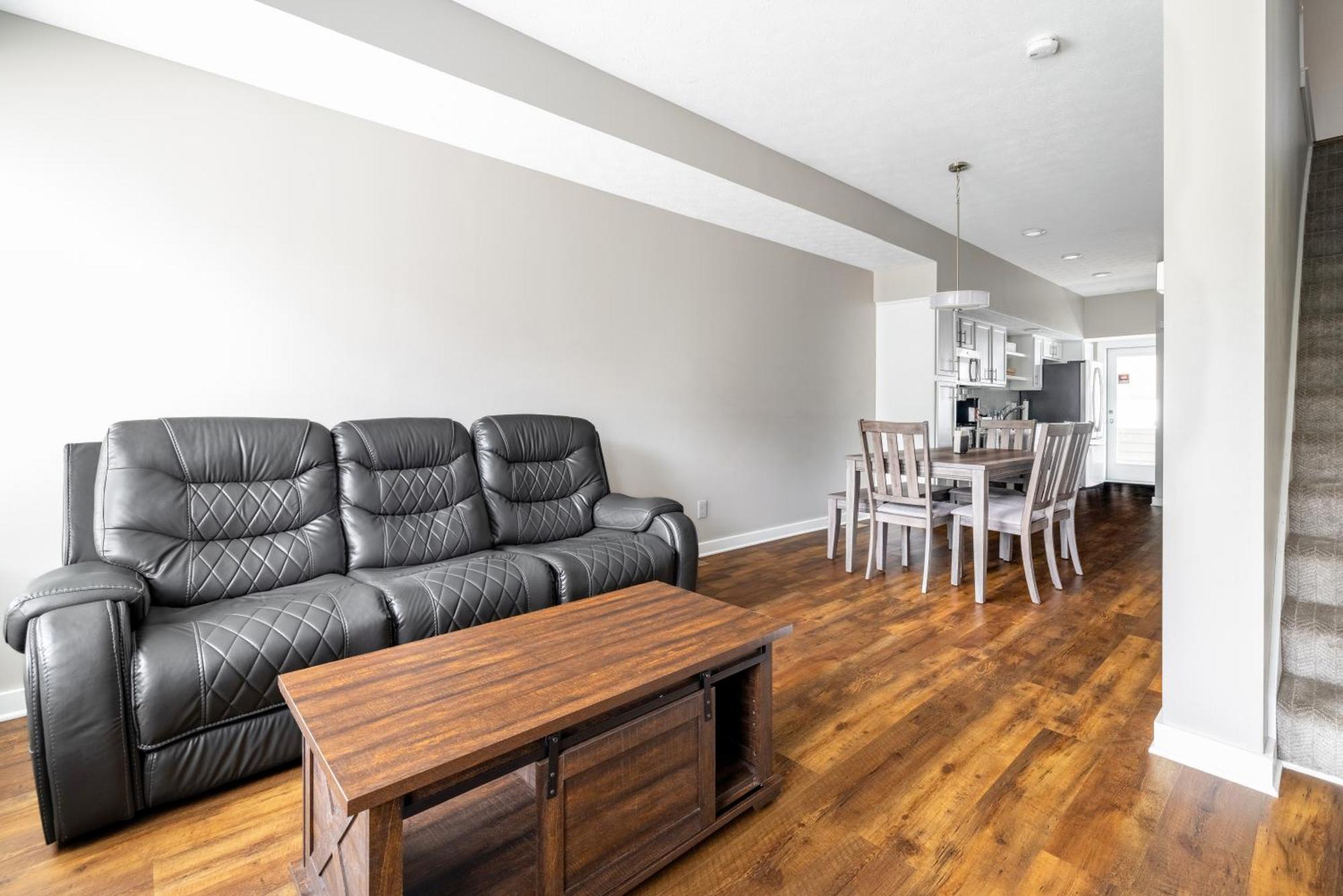 Luxury Downtown Townhome Unit 7 Cleveland Kültér fotó